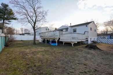 27 Oregon Ave, Hazlet, NJ 07730 - photo 4