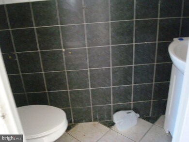 33 Pebble Ln, Willingboro, NJ 08046 - photo 5