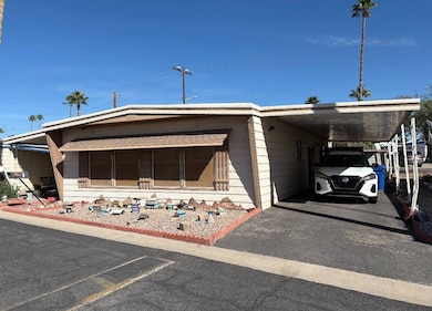 Front Exterior/ Carport