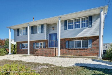 47 Pilot Rd, Toms River, NJ 08753 - photo 2