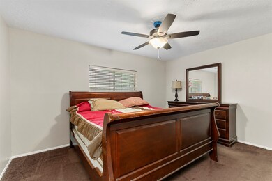 4518 Tealgate Dr, Spring, TX 77373 - photo 4