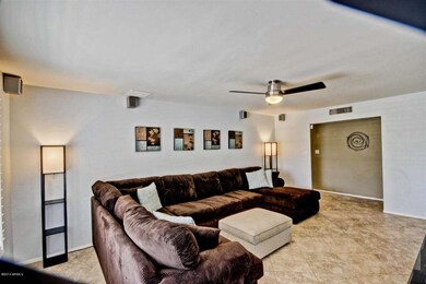 18' tile on diagonal + built in speakers