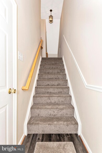10339 Bridle Ct, Hagerstown, MD 21740 - photo 4