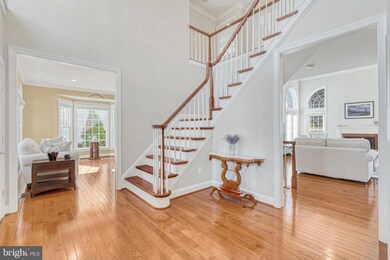 12601 Blythewood Dr, Fairfax, VA 22030 - photo 3