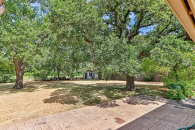 1627 S Clements St, Gainesville, TX 76240 - photo 7