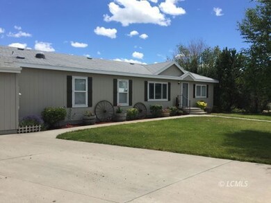 230 Birch St, Lakeview, OR 97630 - photo 3