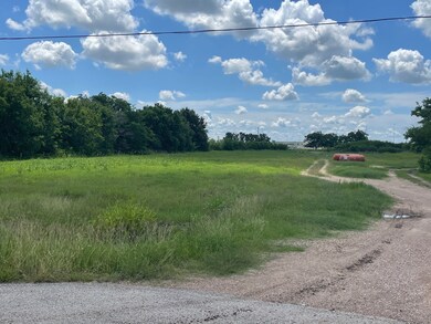 2065 Kroesche Rd, Rosenberg, TX 77471 - photo 3