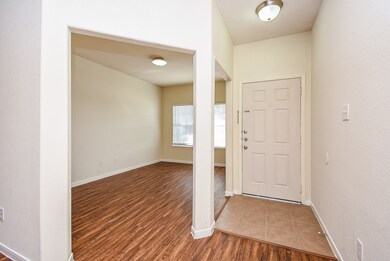 2819 Katybriar Ln, Katy, TX 77449 - photo 5