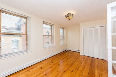 146 Salem St unit 5, Boston, MA 02113 - photo 7