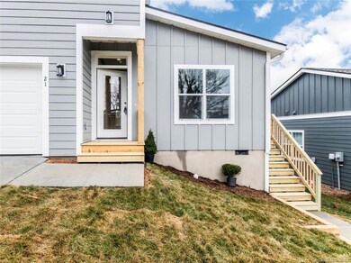 21 Woodbridge Park Dr unit 8, Asheville, NC 28803 - photo 3