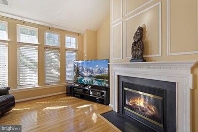 7405 Forests Edge Ct, Laurel, MD 20707 - photo 6