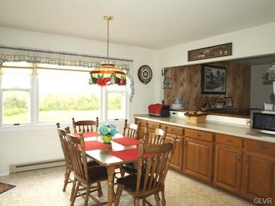 1620 Old Plains Rd, Pennsburg, PA 18073 - photo 4