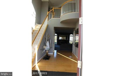 807 Colette Ct, Odenton, MD 21113 - photo 2