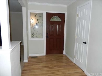 Entry Way with Etched Glass side Window