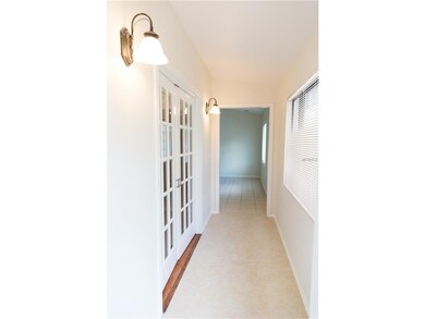 Foyer/Entry Way