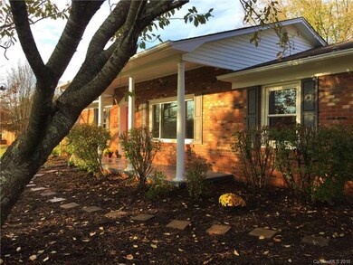 280 Clearview Rd, Statesville, NC 28625 - photo 4