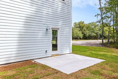 29-web-or-mls-1421 Brownswood Rd Coastal