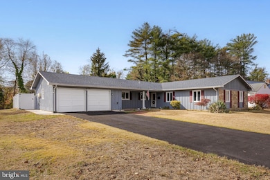 79 Tiffany Ln, Willingboro, NJ 08046 - photo 2