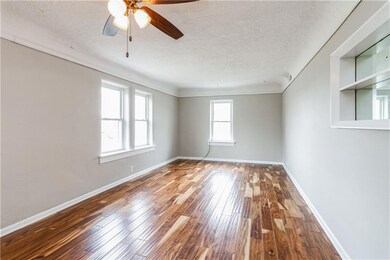 2717 Hull Ave, Des Moines, IA 50317 - photo 3