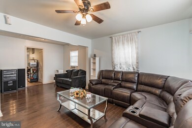 5207 60th Ave, Hyattsville, MD 20781 - photo 2