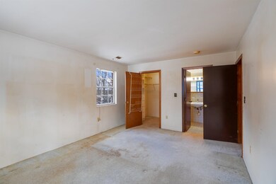 5 Louisburg Square unit 11, Nashua, NH 03060 - photo 7