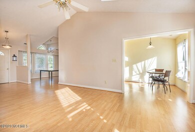 301 Hampshire Place, Jacksonville, NC 28546 - photo 5