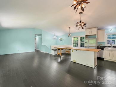 14 Spring Lake Dr, Fletcher, NC 28732 - photo 6