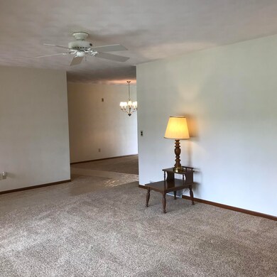 8B29ED6E-5FE1-4541-9424-C47E48574317