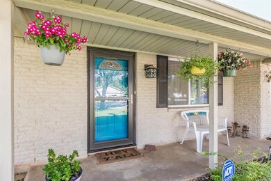 1402 Southern Blvd, Cleburne, TX 76033 - photo 3