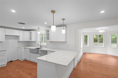 889 Centerville Rd, Warwick, RI 02886 - photo 7