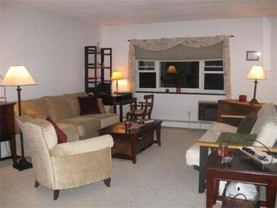 79 Walnut St unit 12, Newtonville, MA 02460 - photo 4