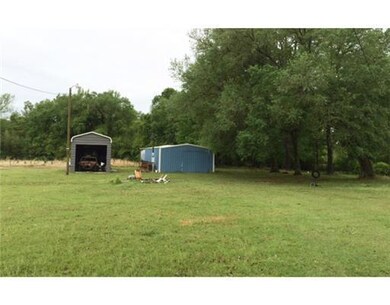 3160 Barton Agricola Rd unit A, Lucedale, MS 39452 - photo 4