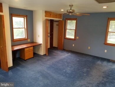 724 Fannie Dorsey Rd, Sykesville, MD 21784 - photo 6