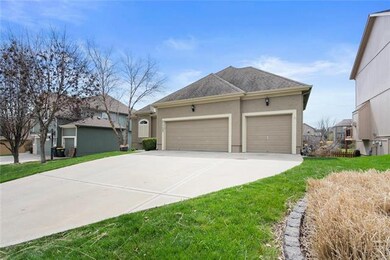 21723 W 95th Terrace, Lenexa, KS 66220 - photo 2