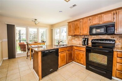 Kitchen/Dinette