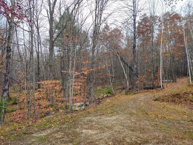 9 Harold Ln, Hebron, ME 04238 - photo 5