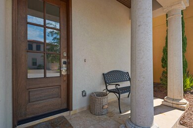 1902_Baytowne Front Entry