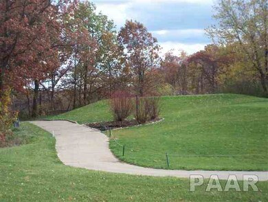 4519 N Tallgrass Ln unit 104, Peoria, IL 61615 - photo 4