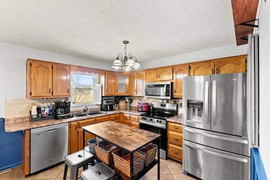 362 Peachtree Dr, Berea, KY 40403 - photo 5