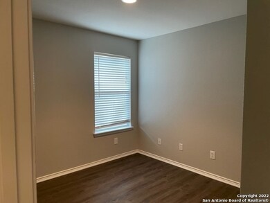 10634 Tiger Horse Dr, San Antonio, TX 78254 - photo 7