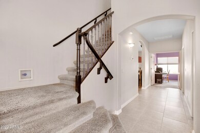 1012 E Linda Ln-9