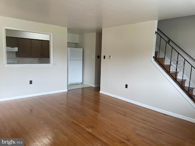 122 Elmtowne Blvd, Hammonton, NJ 08037 - photo 4