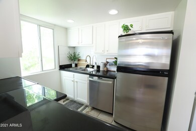 20th St Staged-9