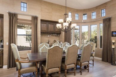 003_Dining Room