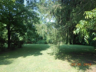 804 S Brittain St, Shelbyville, TN 37160 - photo 3