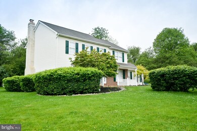106 Diane Cir, Norristown, PA 19403 - photo 2