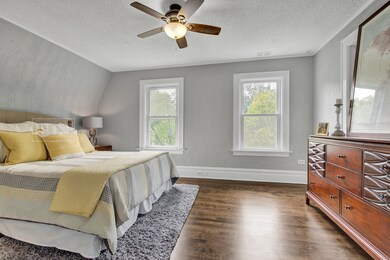 117 N Willow Rd, Elmhurst, IL 60126 - photo 7