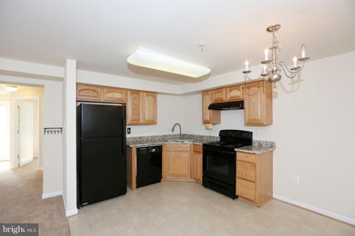23129 Roberts Tavern Dr, Clarksburg, MD 20871 - photo 3