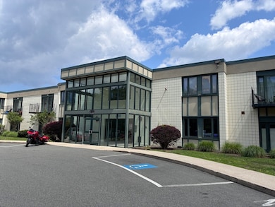 25 Alpine St unit 7, Hyde Park, MA 02136 - photo 2