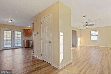 1205 Preston Ln, Greencastle, PA 17225 - photo 4